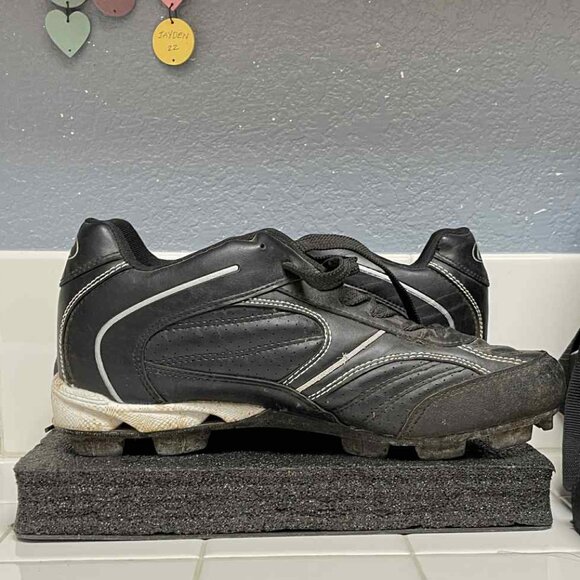Rawlings cleats